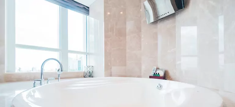 Bathroom Window Coverings in Palm Bay, FL